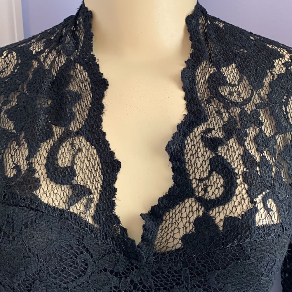Beautiful Black Lace Maternity Dress 🔥